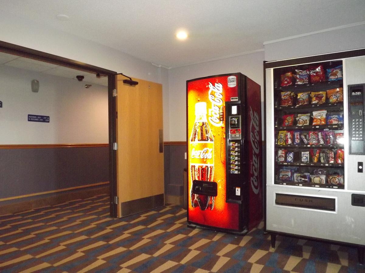 MICROTEL Inn And Suites - Ames - thumb 23