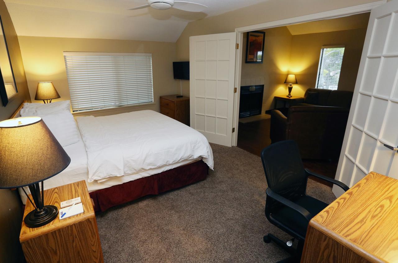 Sterling Hotel And Suites - thumb 21