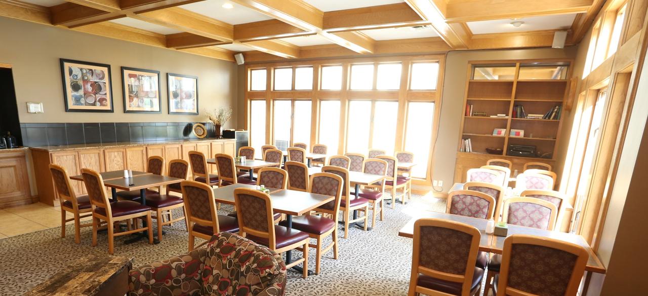 Sterling Hotel And Suites - thumb 11