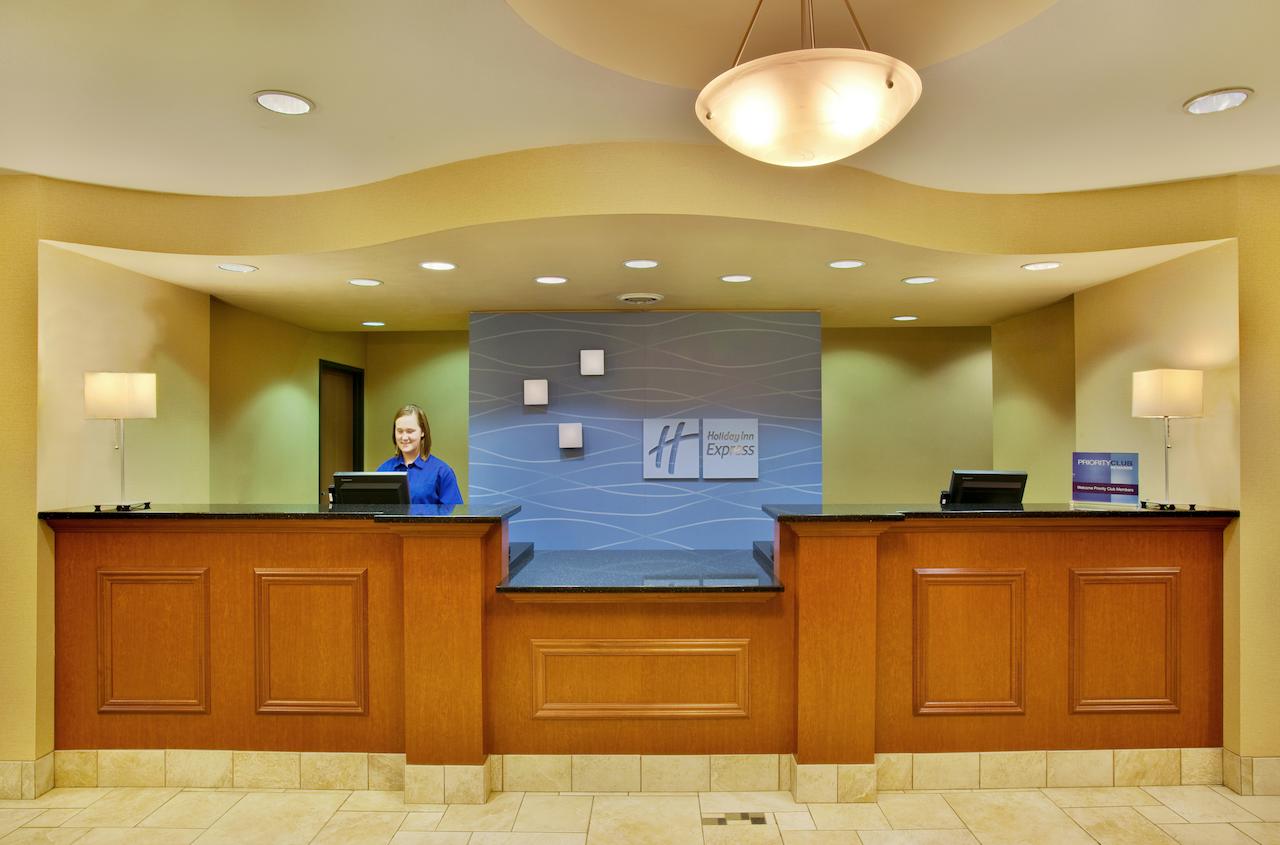 Holiday Inn Express Hotel & Suites Sheldon - thumb 20