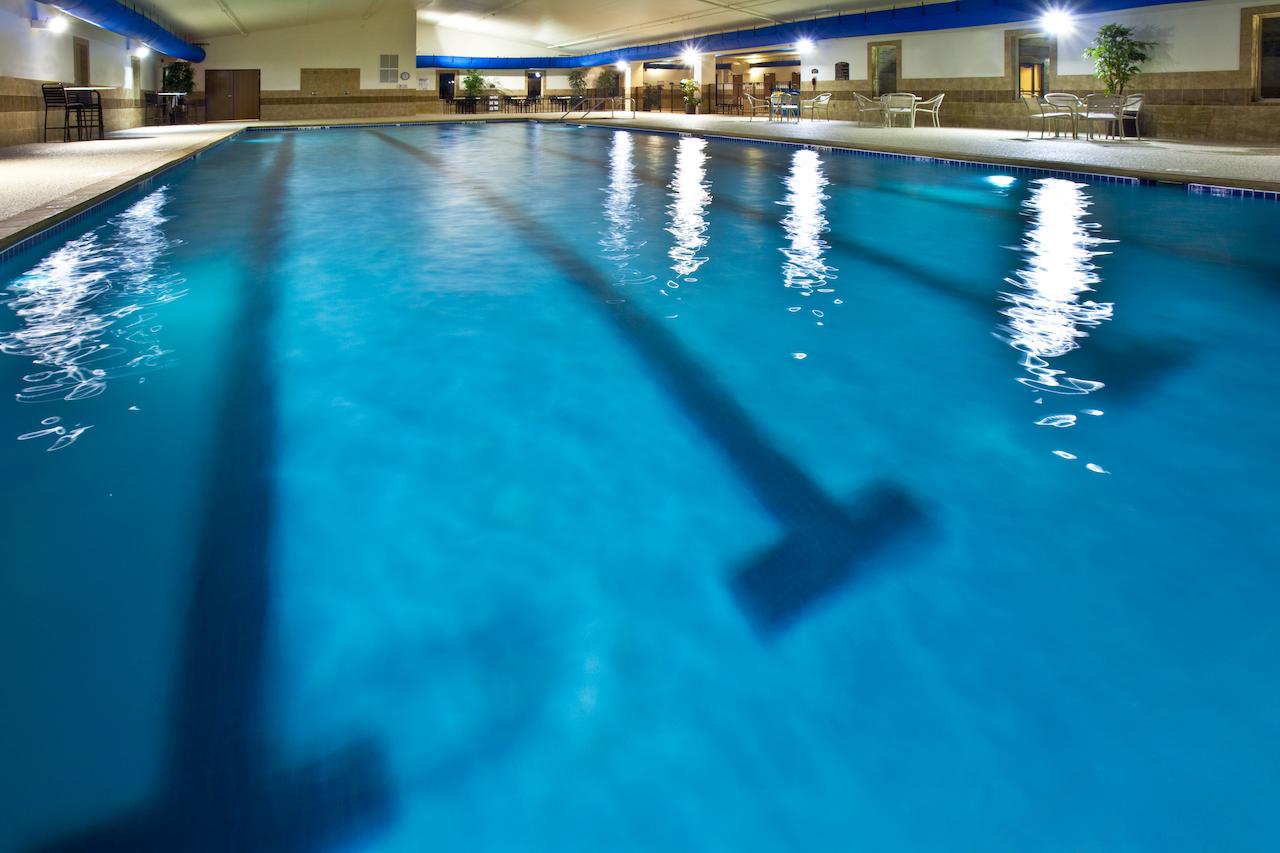 Holiday Inn Express Hotel & Suites Sheldon - thumb 1