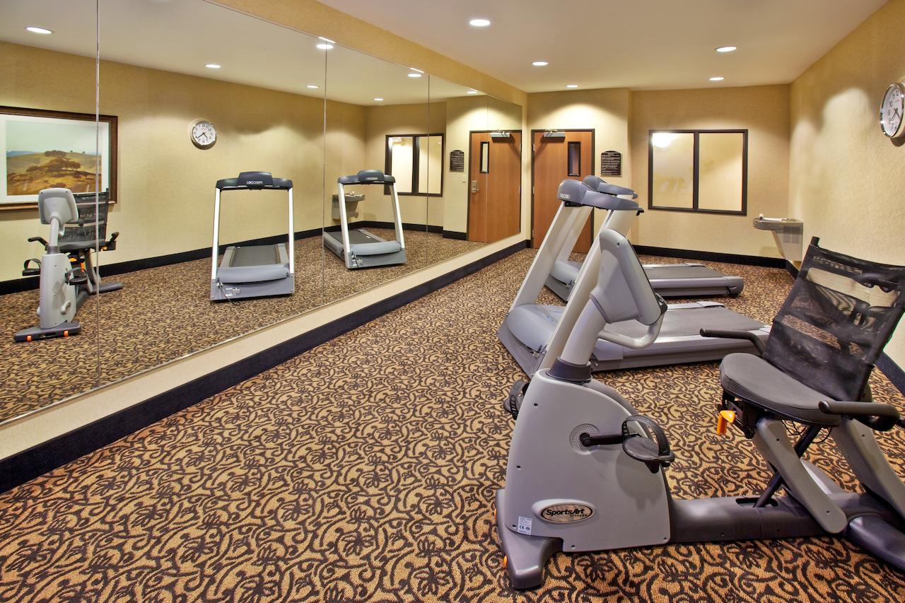 Holiday Inn Express Hotel & Suites Sheldon - thumb 26