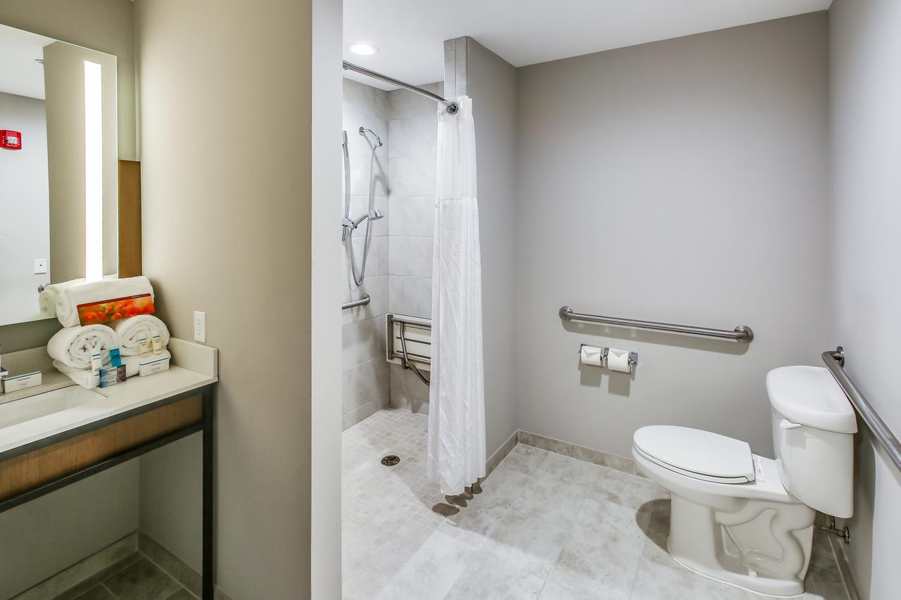 Hilton Garden Inn Ames - thumb 1