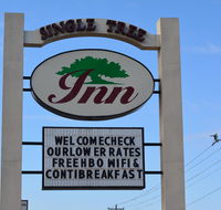 Single Tree Inn - Accommodation Rooms