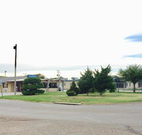 Thunderbird Inn - Accommodation Rooms