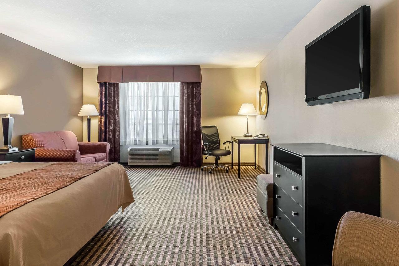 Comfort Inn & Suites Newton - thumb 23