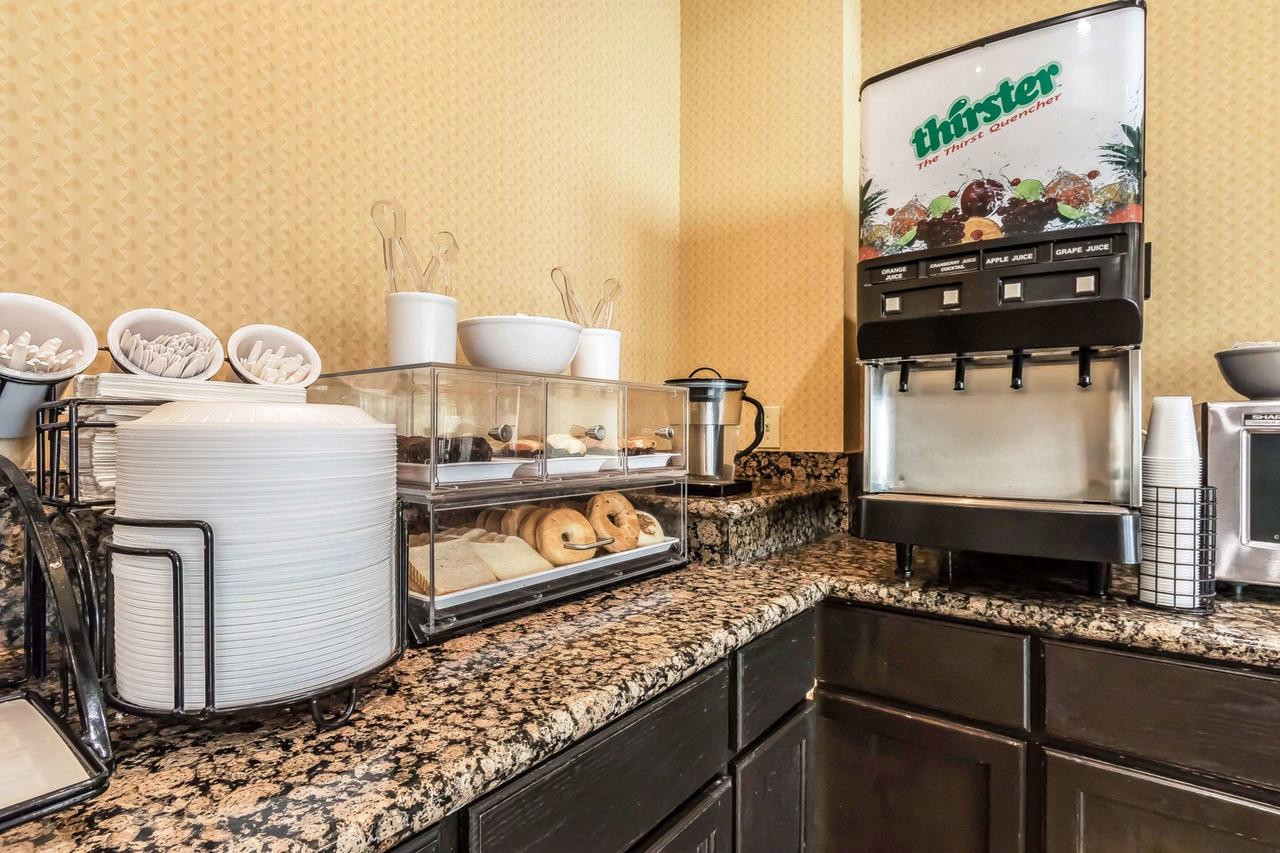 Comfort Inn & Suites Newton - thumb 28