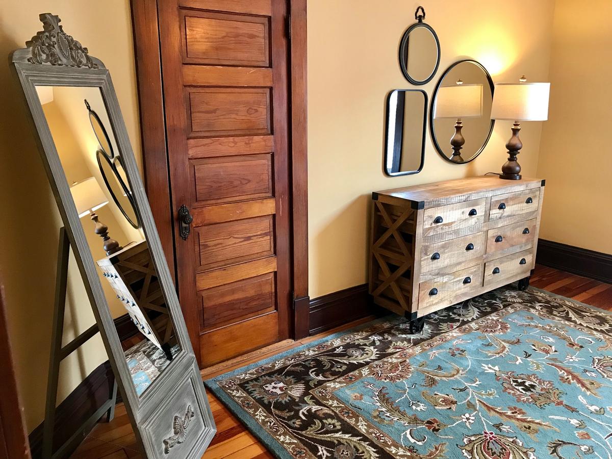 Knott On Main - thumb 14