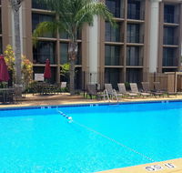 Ramada by Wyndham Metairie New Orleans Airport - Accommodation Rooms