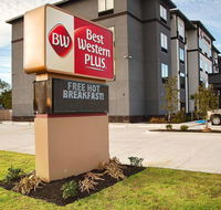 Best Western Plus Prien Lake Inn  Suites - Accommodation Rooms
