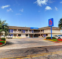 Motel 6 New Orleans - Slidell - Accommodation Rooms