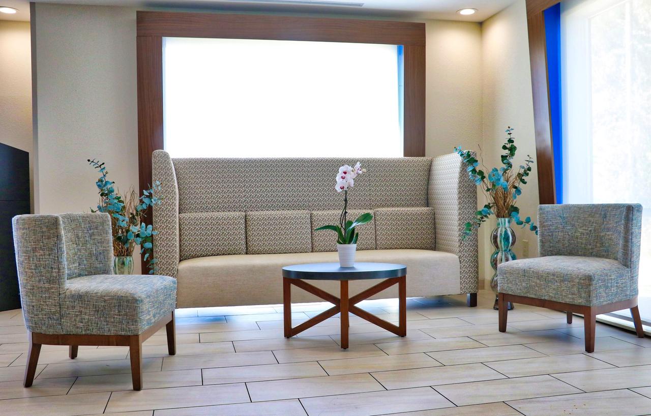 Holiday Inn Express Slidell - thumb 3