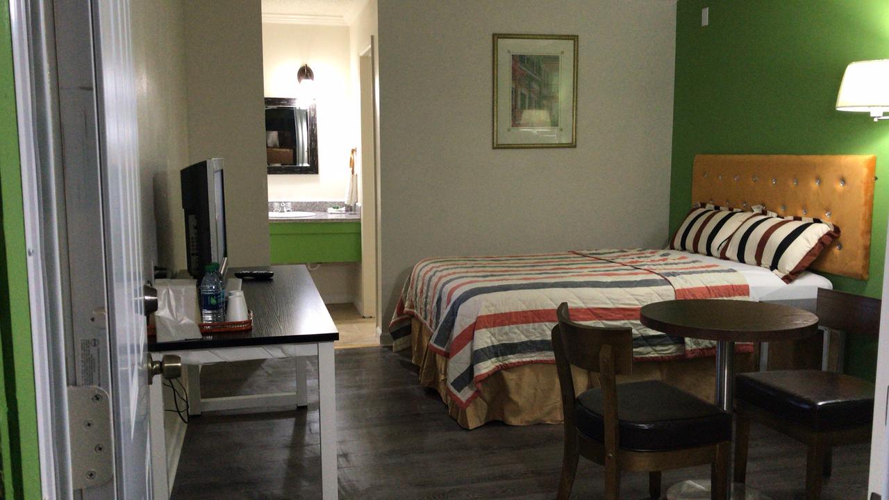 Olivia Inn - thumb 4