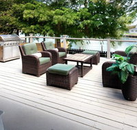 Cypress Cove - New Orleans Area Luxury Waterfront Home - Accommodation Rooms