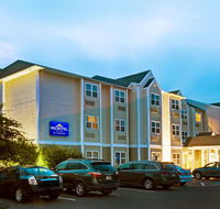 York Microtel Inn  Suites by Wyndham - Accommodation Rooms
