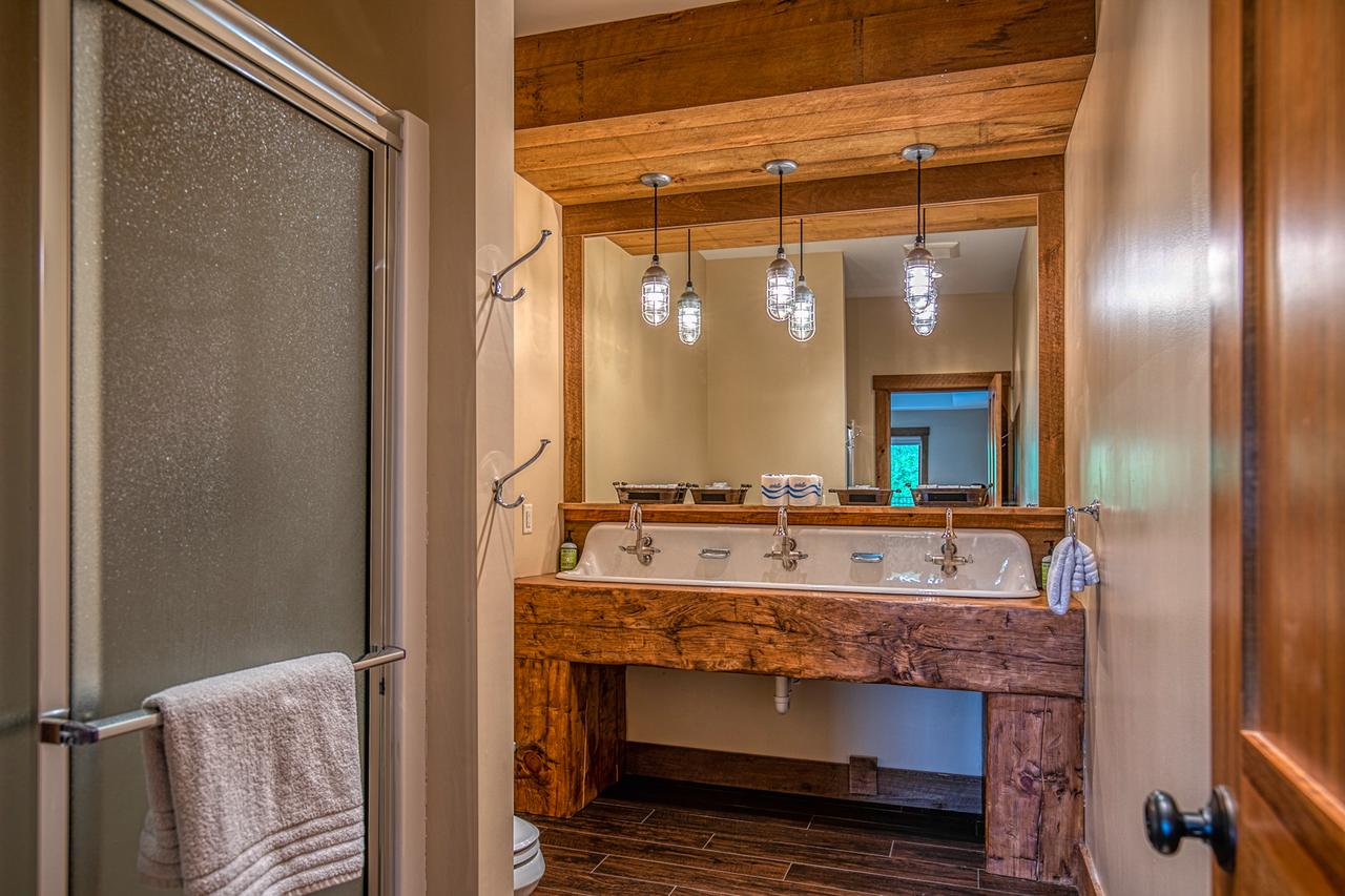 Mountain Estate Family Getaway - thumb 28