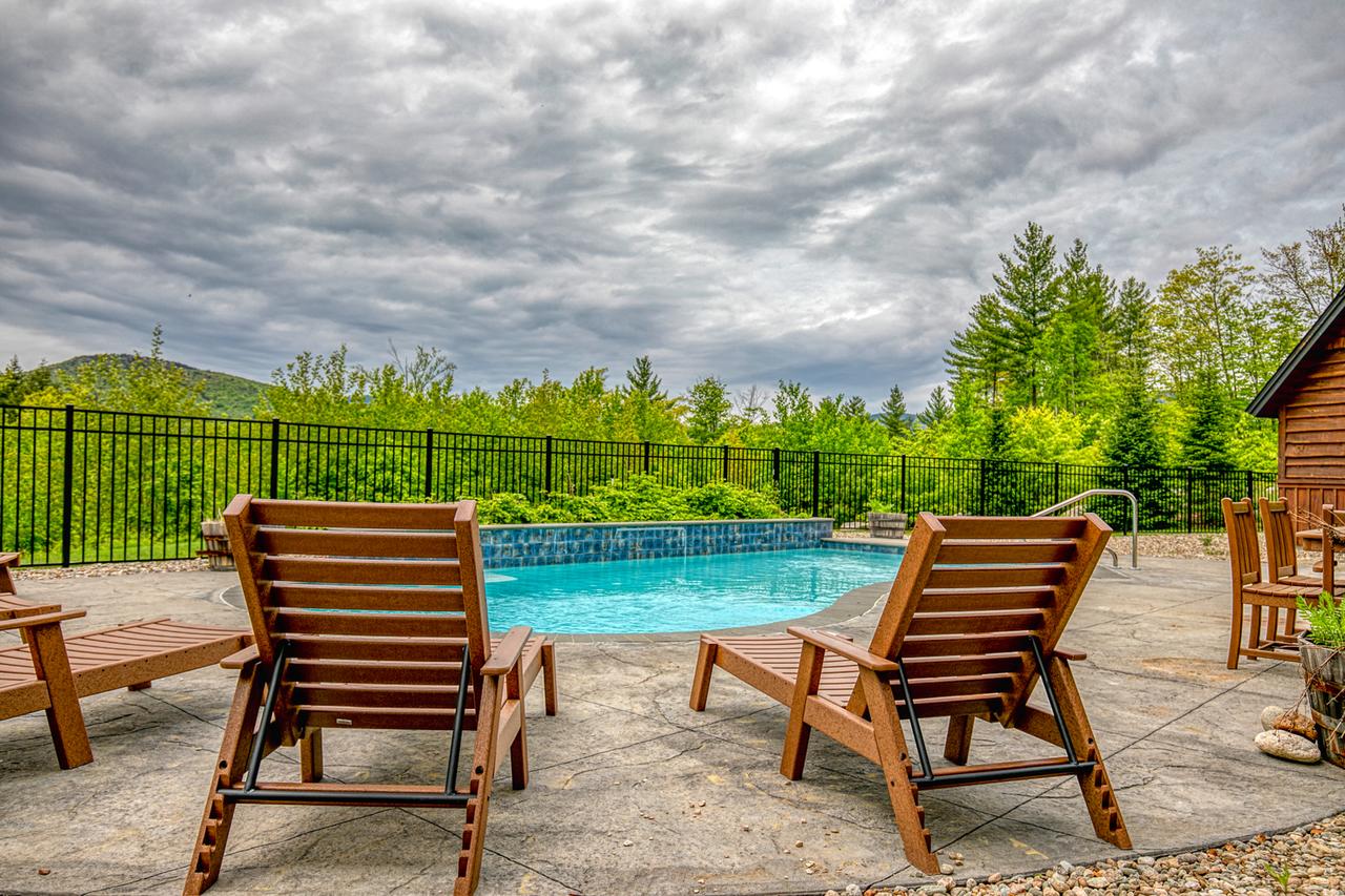 Mountain Estate Family Getaway - thumb 2