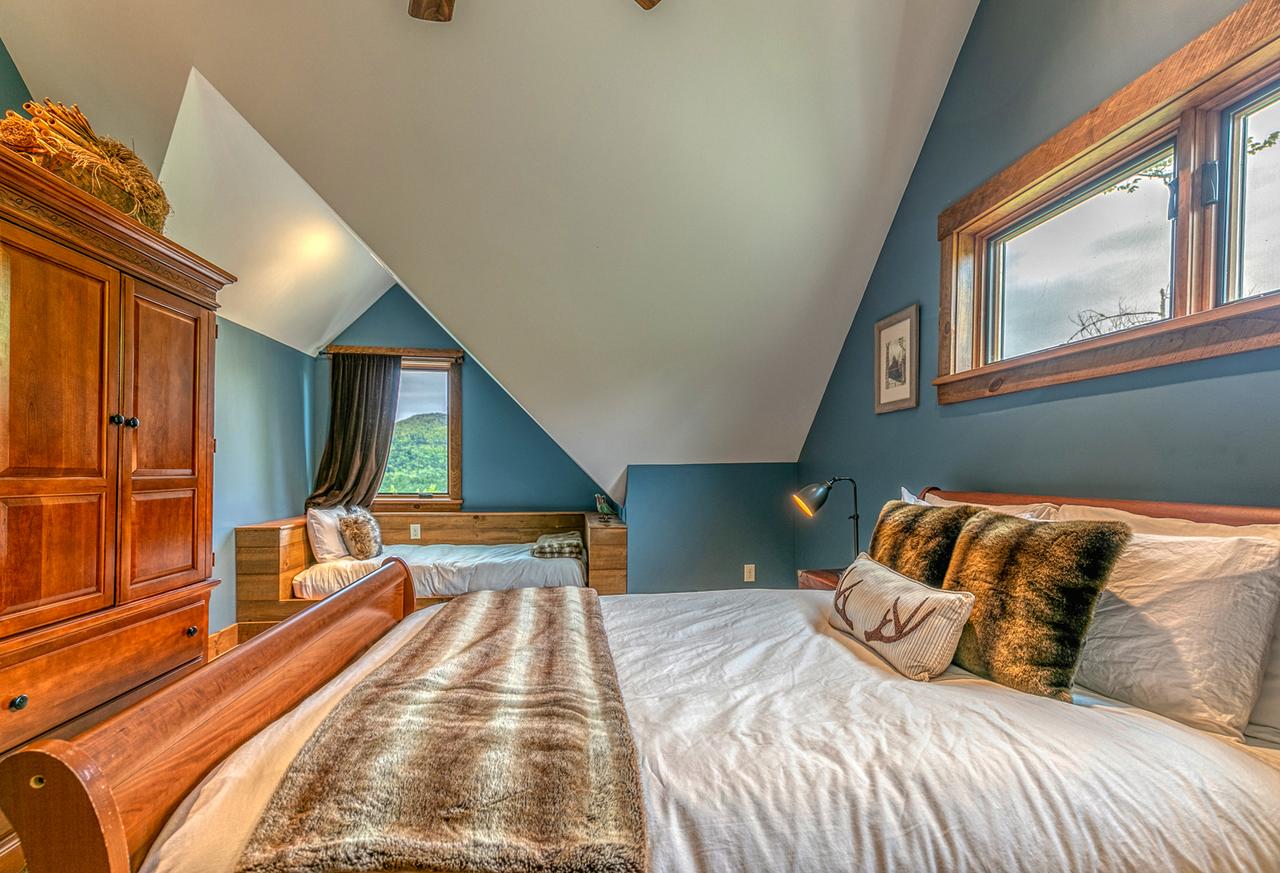 Mountain Estate Family Getaway - thumb 18