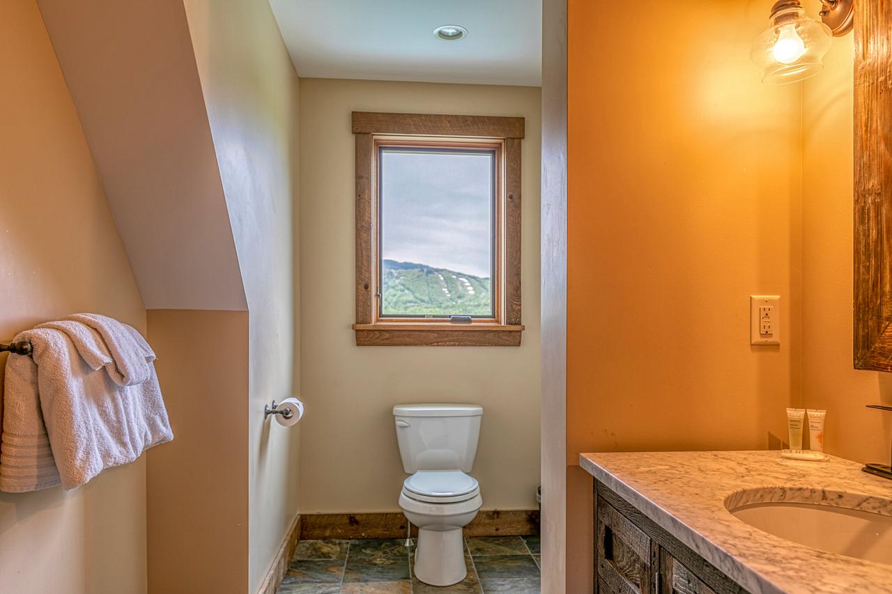 Mountain Estate Family Getaway - thumb 17