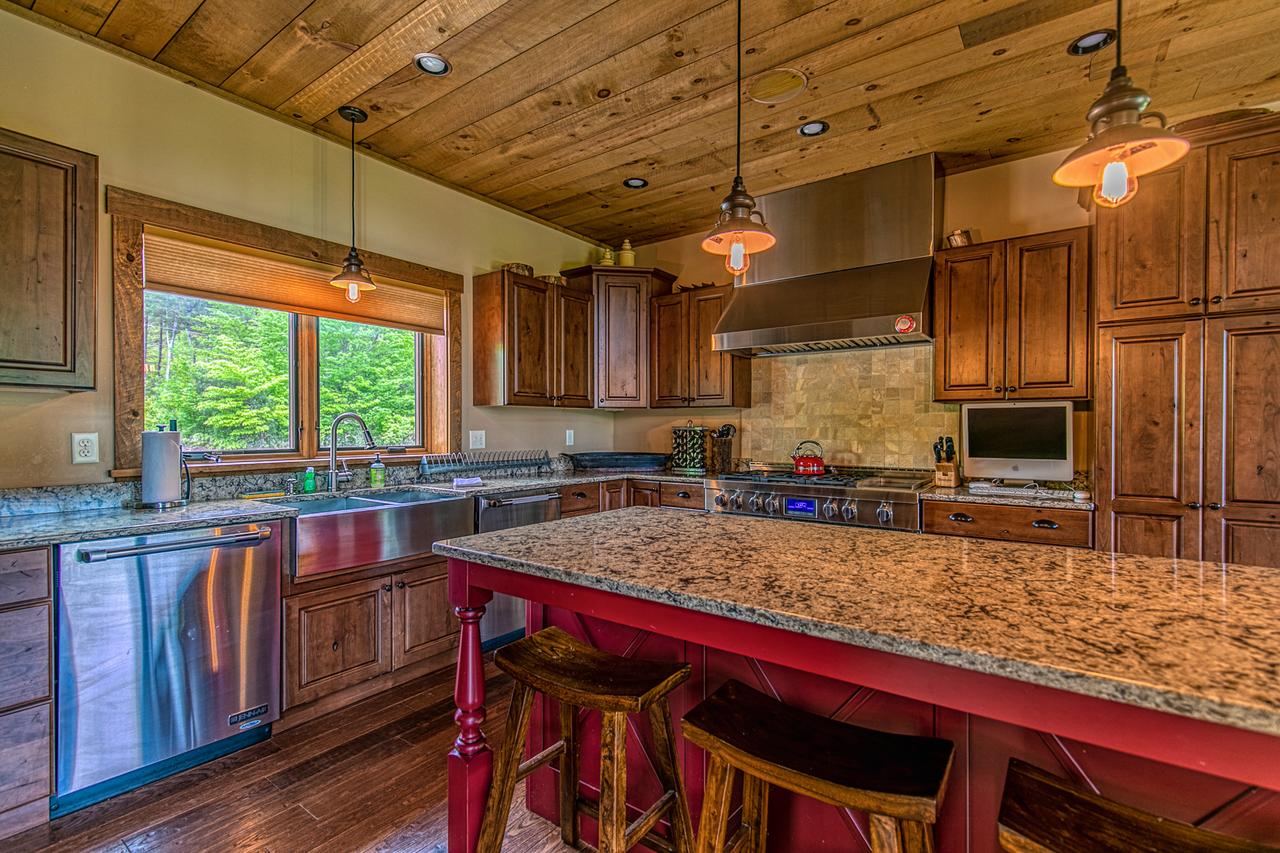 Mountain Estate Family Getaway - thumb 11