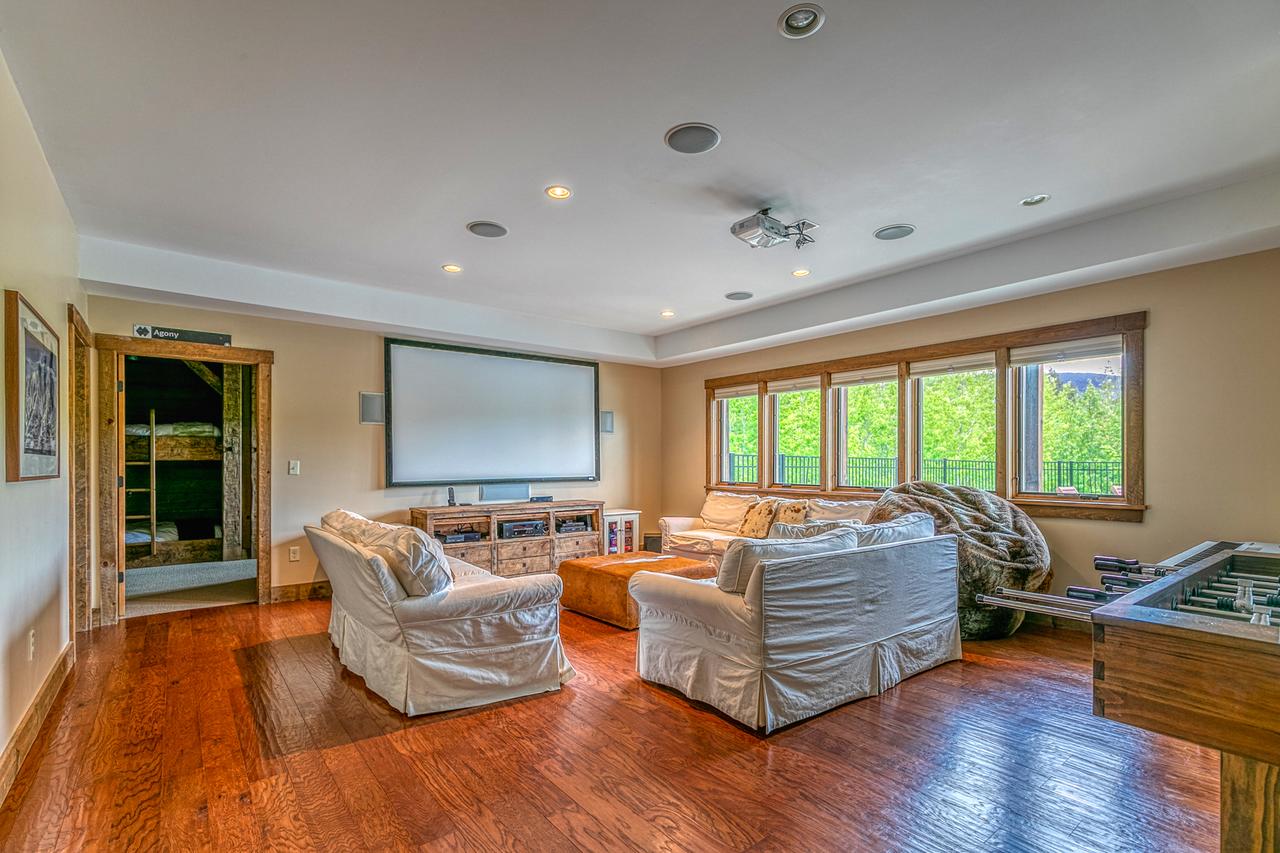 Mountain Estate Family Getaway - thumb 22