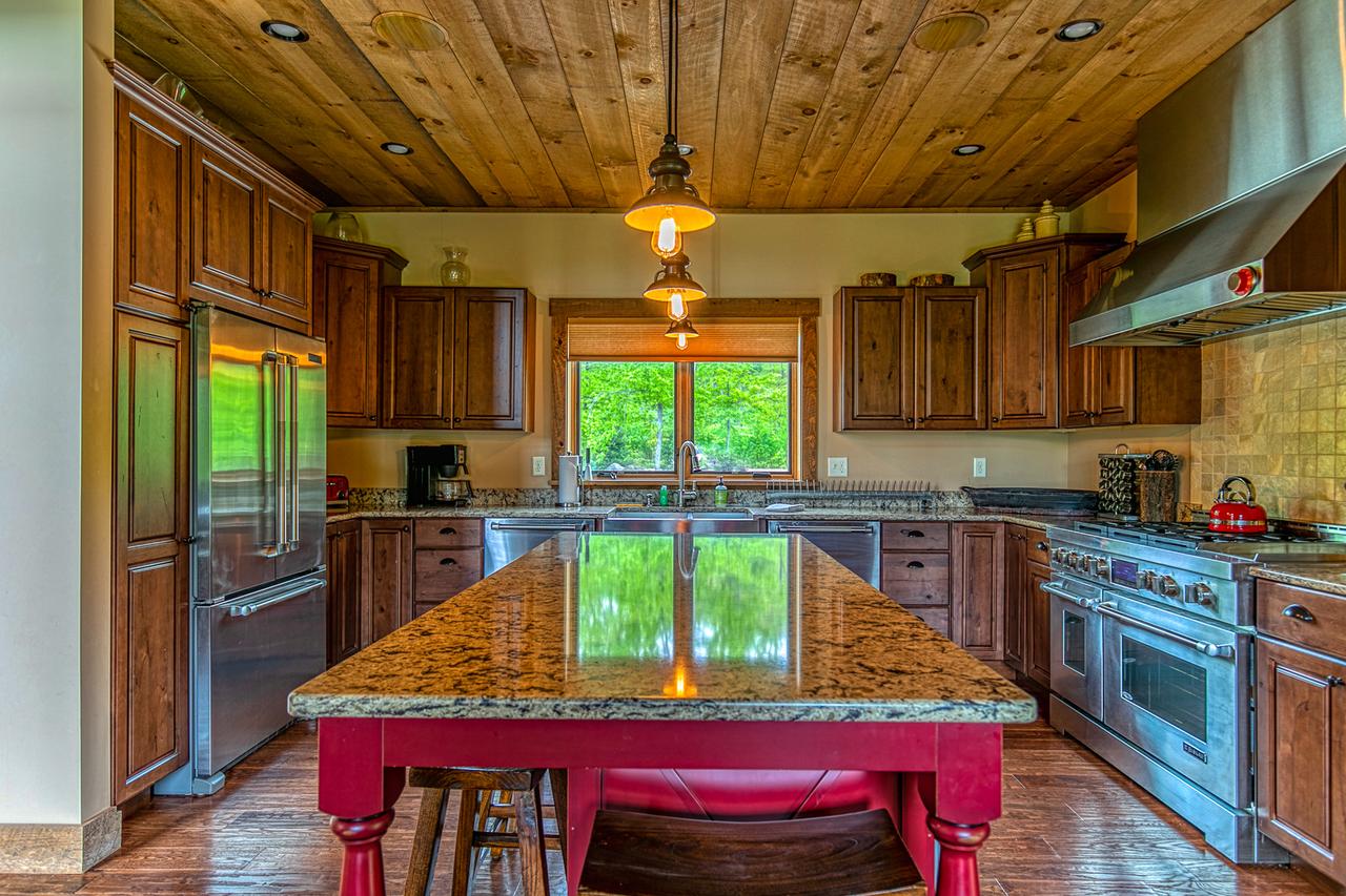 Mountain Estate Family Getaway - thumb 8