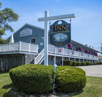 Inn Between the Beaches  Villager - Accommodation Rooms