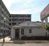 Casablanca Oceanside Inn - Accommodation Rooms