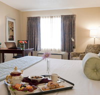 Colony South Hotel & Conference Center - Accommodation Rooms