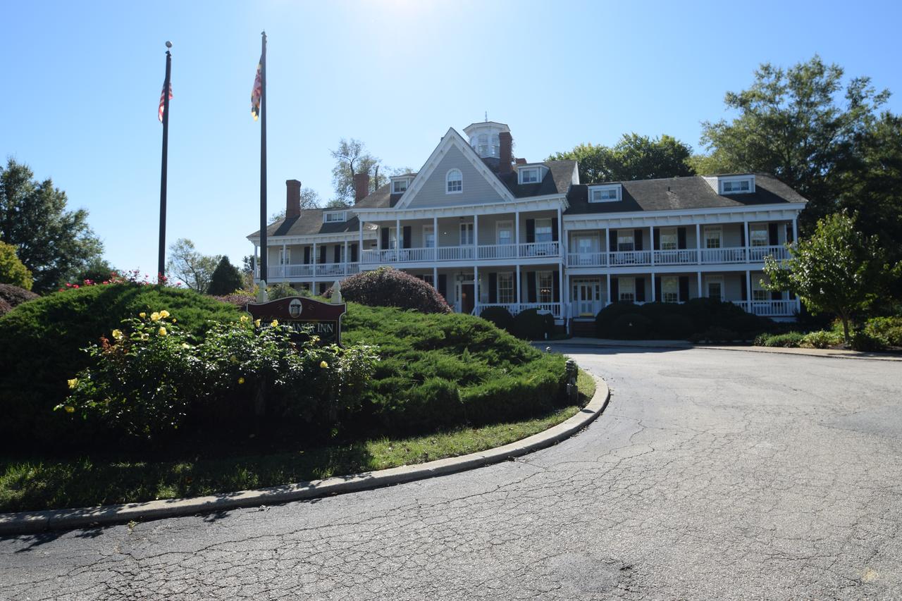 Kent Manor Inn - thumb 24