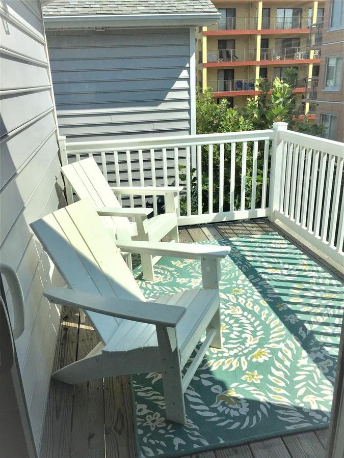 Just Beachy 5C Condo - thumb 9