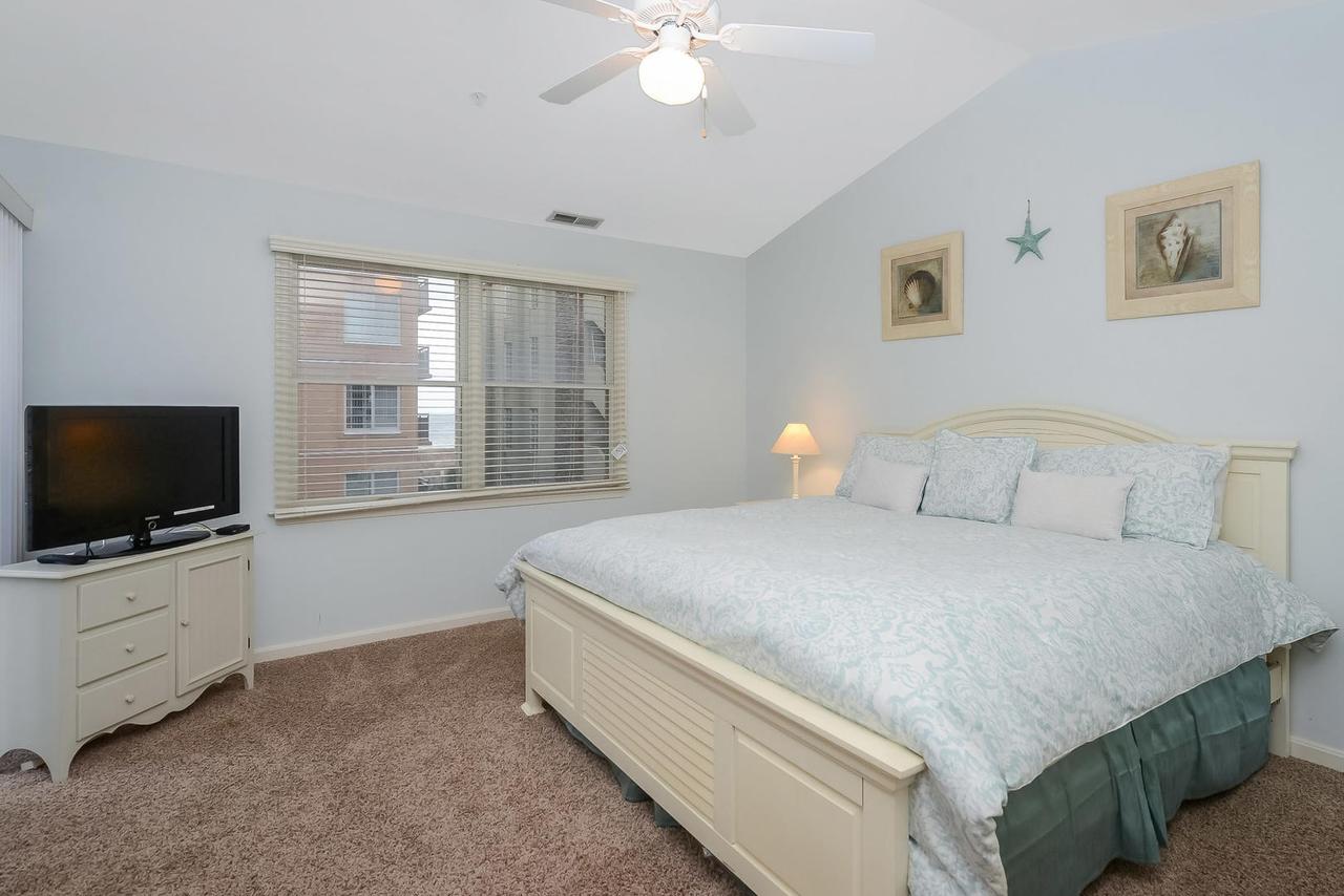 Just Beachy 5C Condo - thumb 17