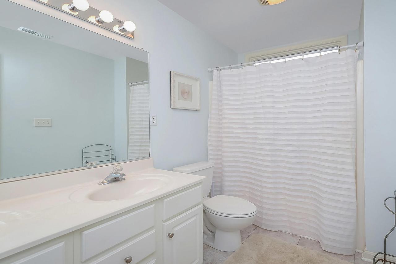 Just Beachy 5C Condo - thumb 11