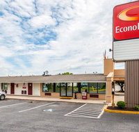 Econo Lodge Frederick I-70 - Accommodation Rooms