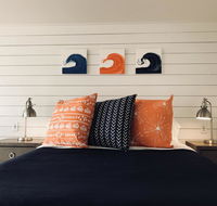 Breakwater Hotel - Accommodation Rooms