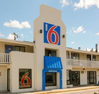 Motel 6 Leominster - Accommodation Rooms