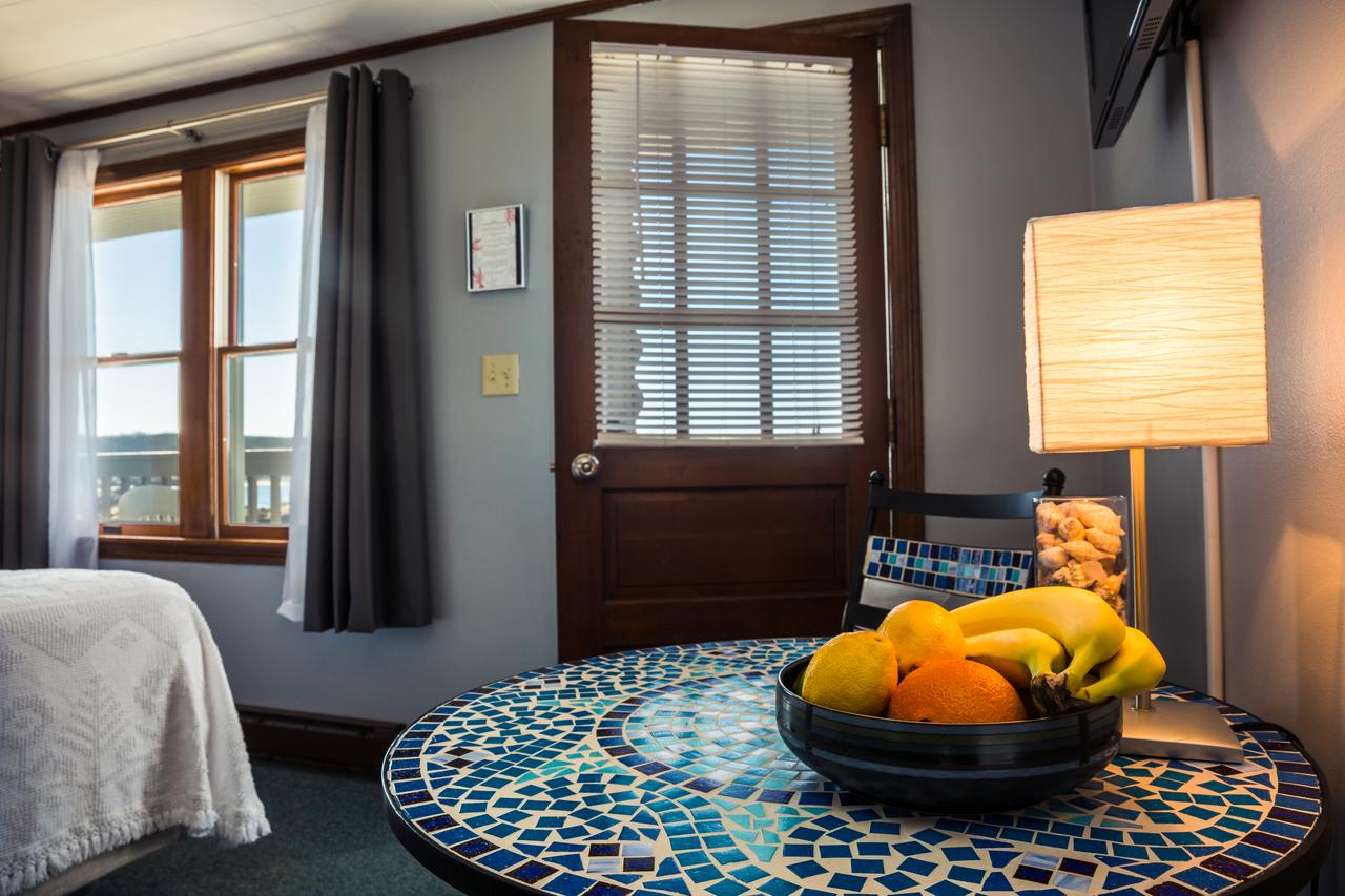 Bearskin Neck Motor Lodge - thumb 38