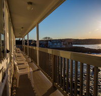 Bearskin Neck Motor Lodge - Accommodation Rooms