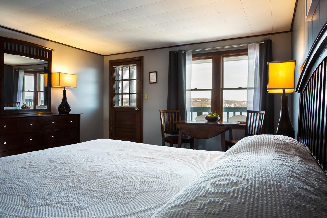Bearskin Neck Motor Lodge - thumb 34