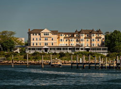Harbor View Hotel