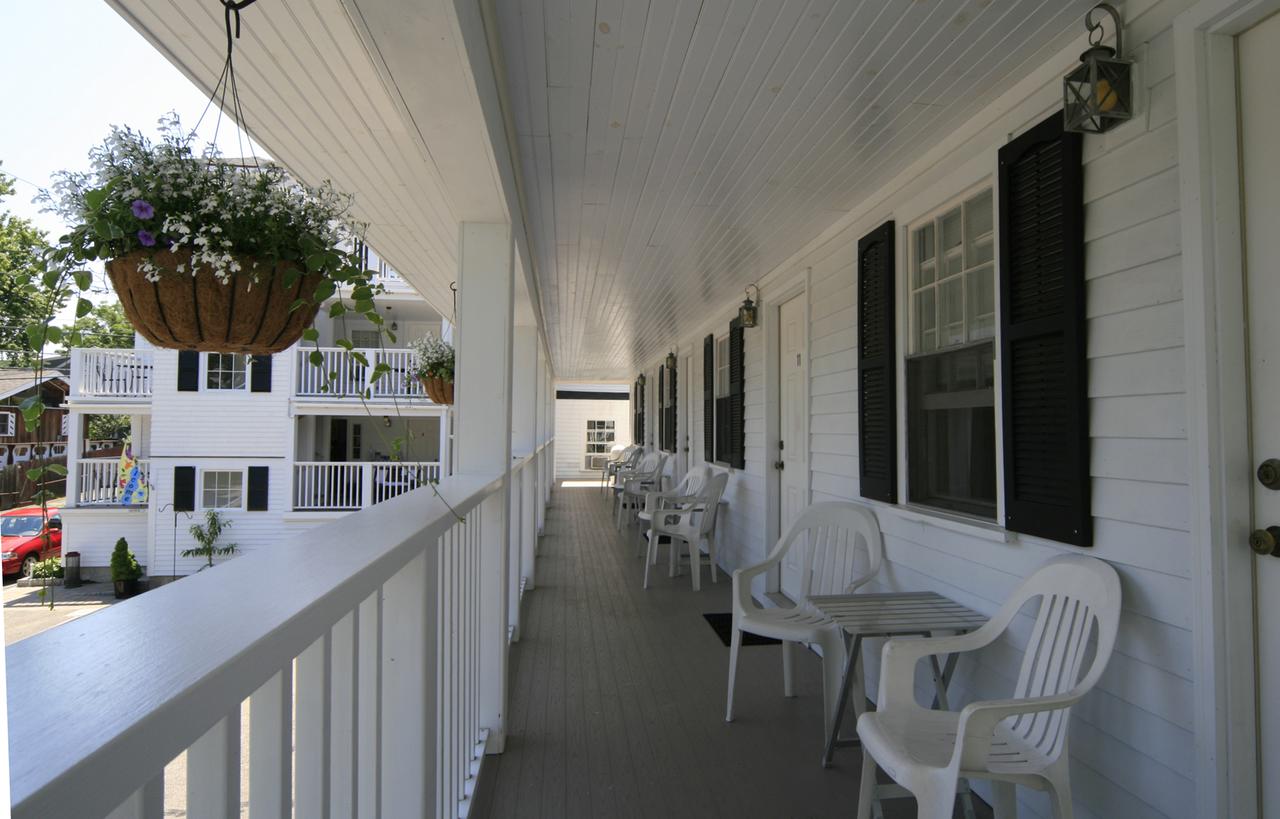 Eagle House Motel - thumb 2