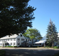 Publick House Historic Inn and Country Motor Lodge - Accommodation Rooms