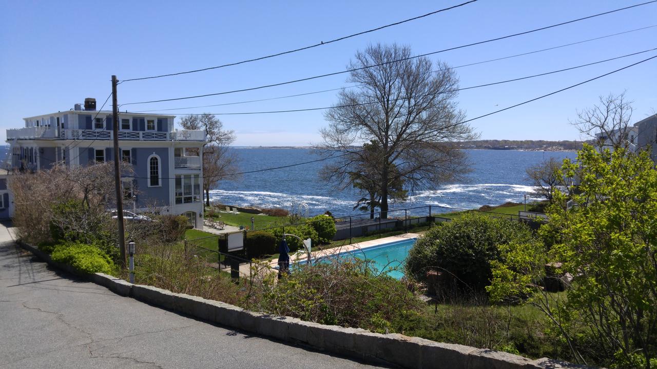 Yankee Clipper Inn - thumb 0