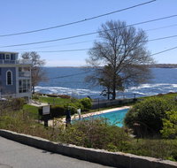 Yankee Clipper Inn - Accommodation Rooms