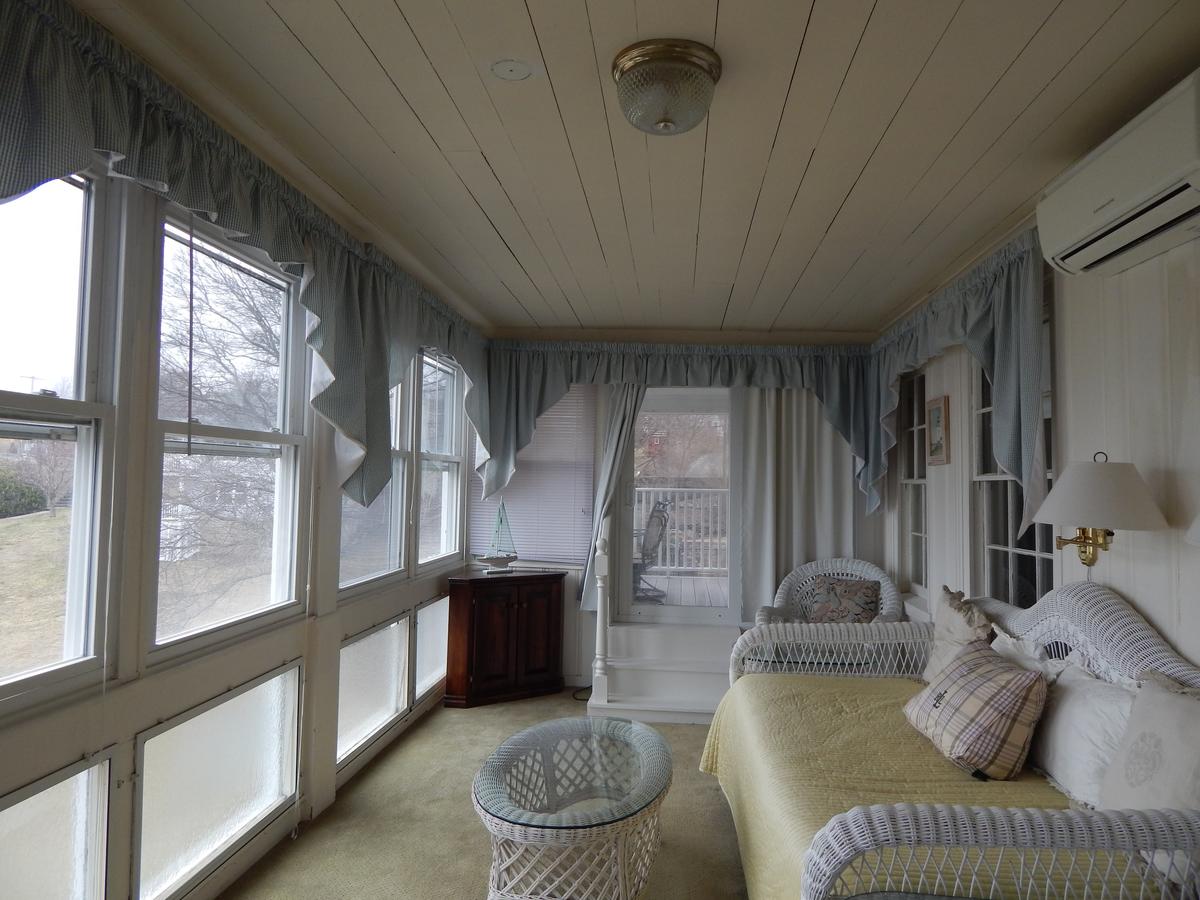 Yankee Clipper Inn - thumb 35
