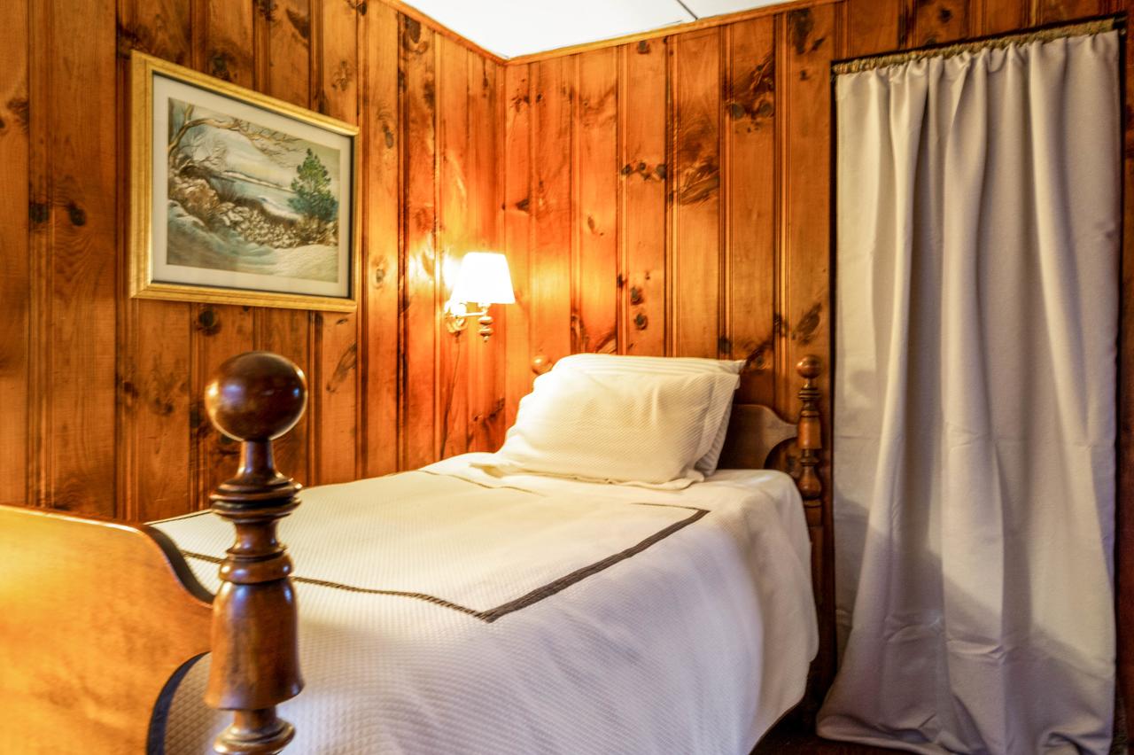 Rustic Rockport Cottage - thumb 43