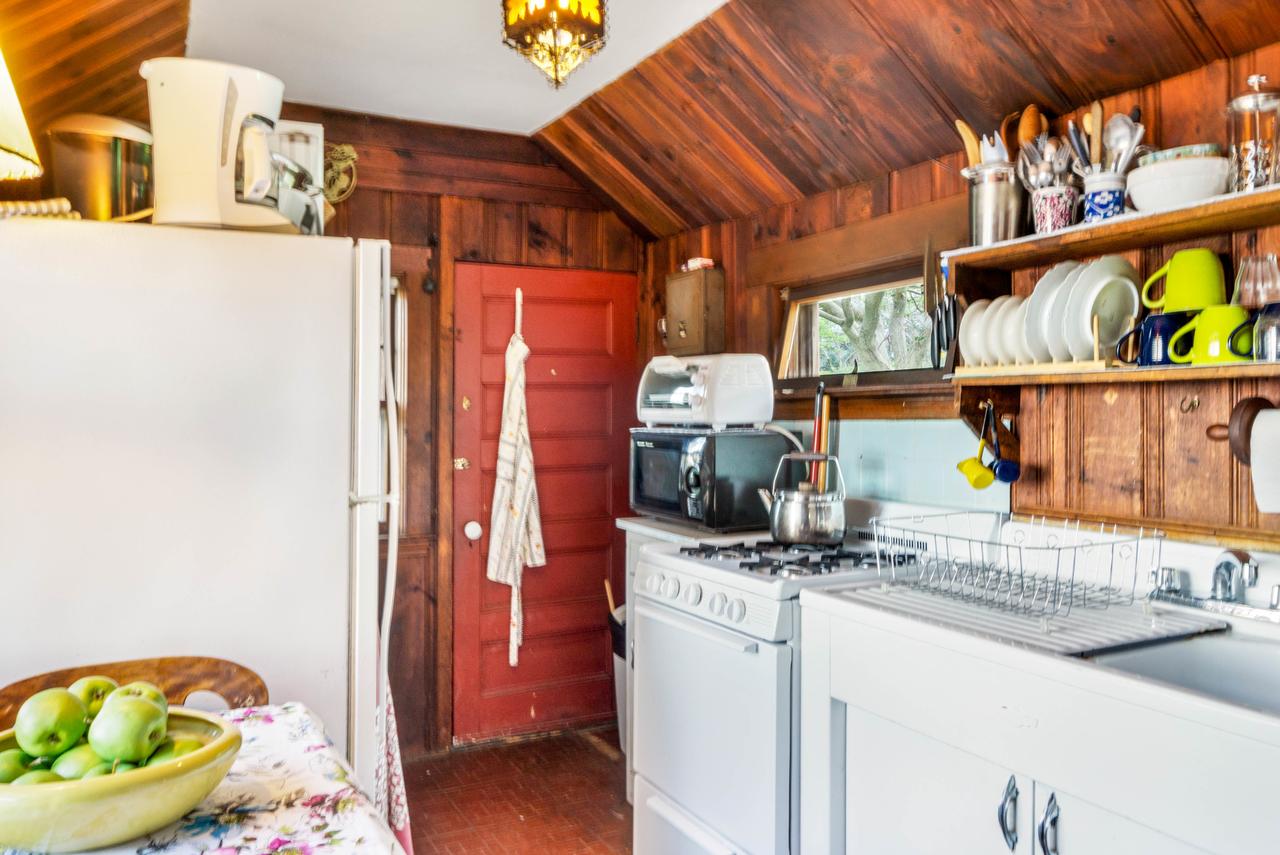 Rustic Rockport Cottage - thumb 41
