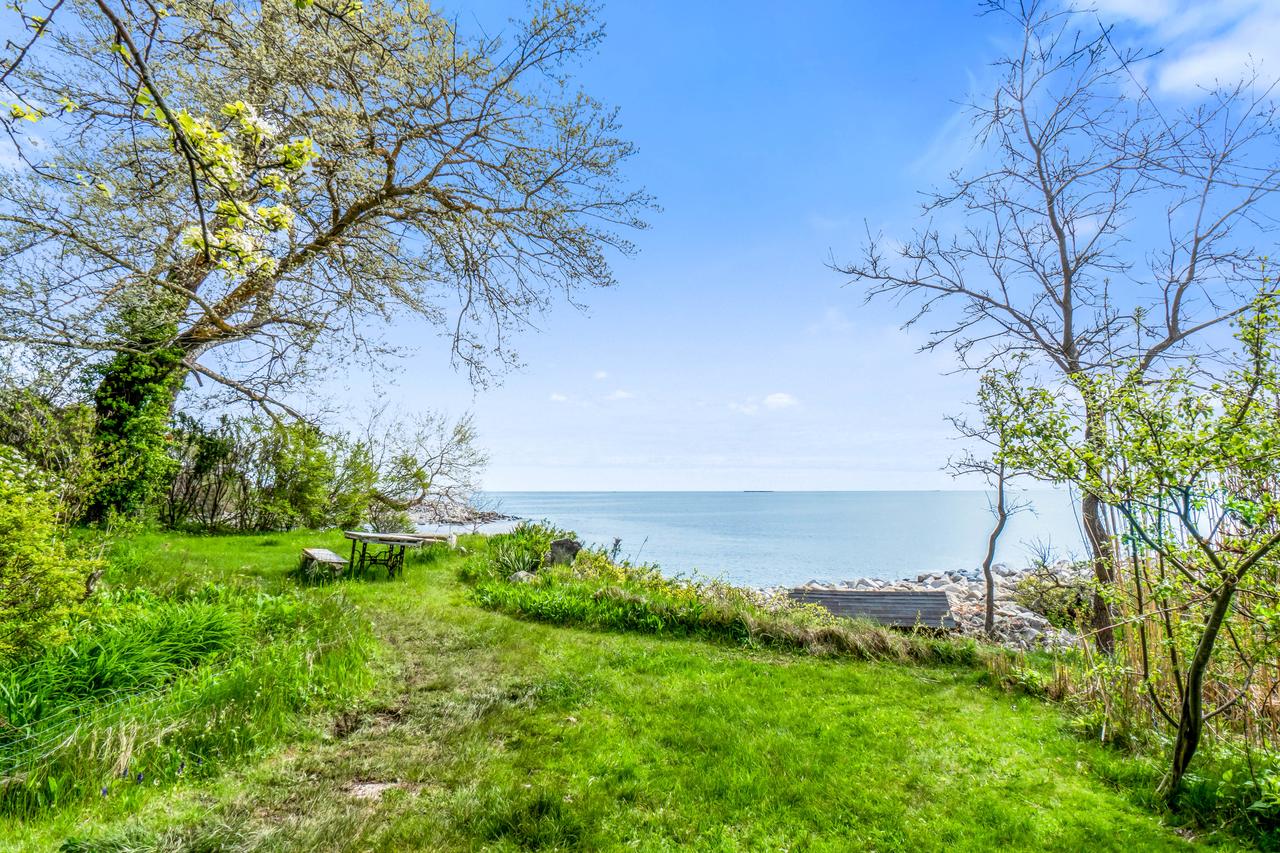 Rustic Rockport Cottage - thumb 29