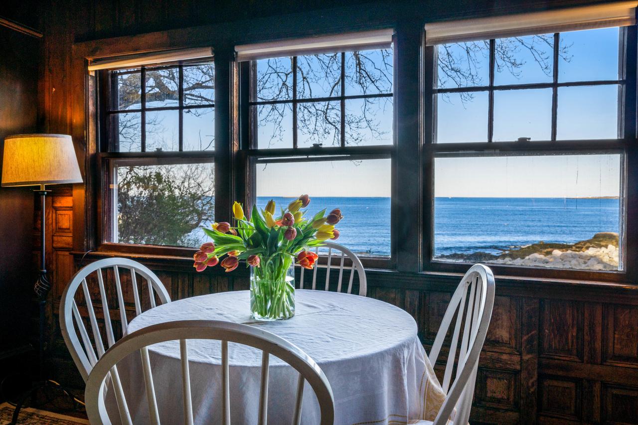 Rustic Rockport Cottage - thumb 6