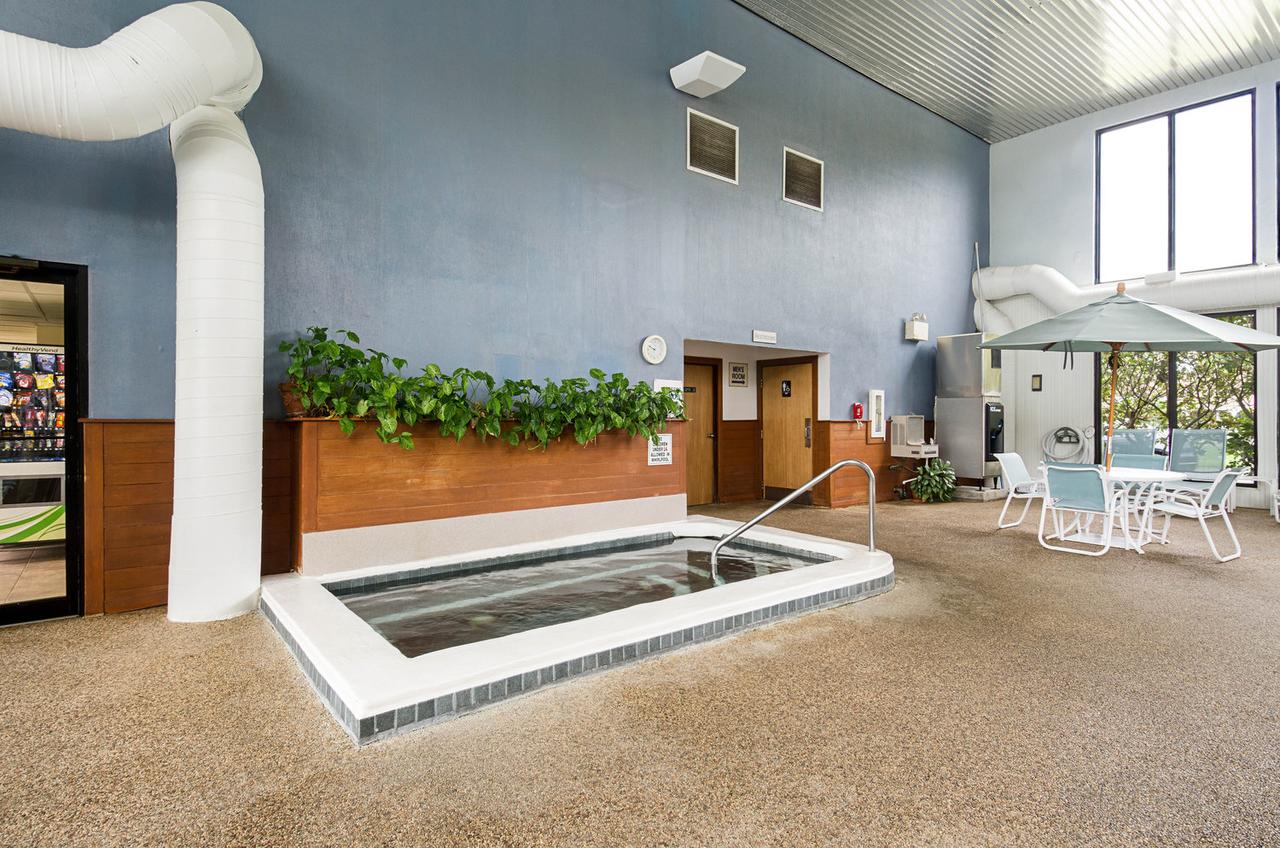 All Seasons Resort - thumb 10